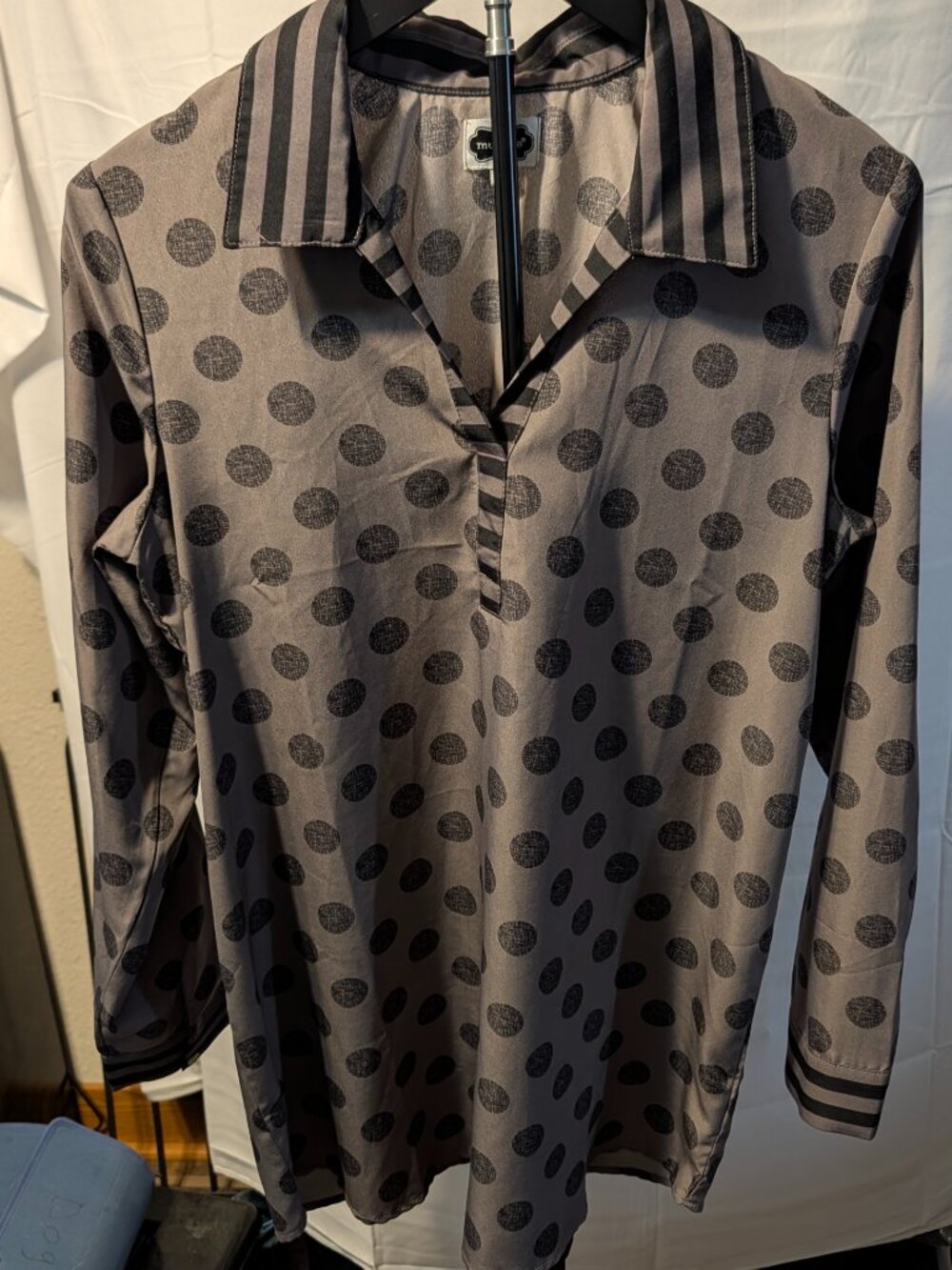 MUD PIE Medium Cameron Collar Tunic Polka Dot Stripe Gray Top Popover